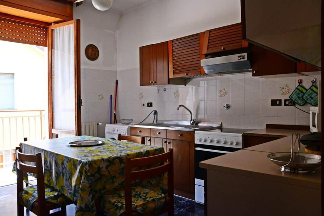 Апартаменти Casa Del Pescatore Монелья Екстер'єр фото